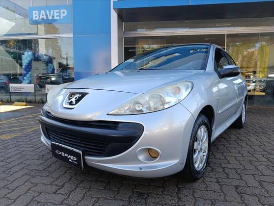 PEUGEOT 207 1.4 XR 8V FLEX 4P MANUAL PEUGEOT 207 1.4 XR 8V FLEX 4P MANUAL